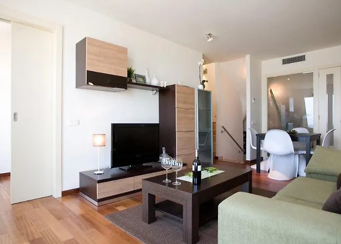 Rent Forum Apartment *