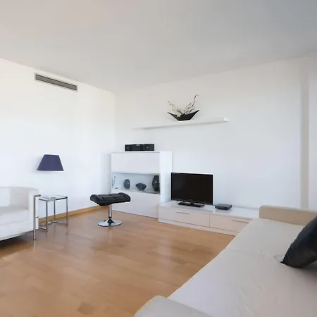 Rent Forum Apartment *